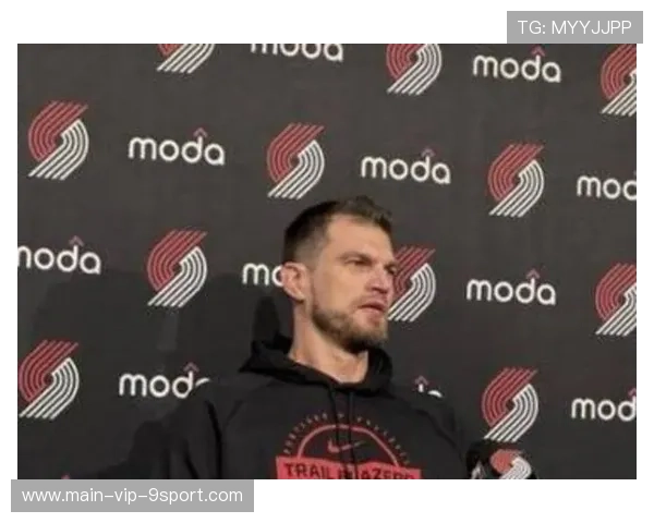 主帅斯普利特被点名：开拓者末节决策成祸首！