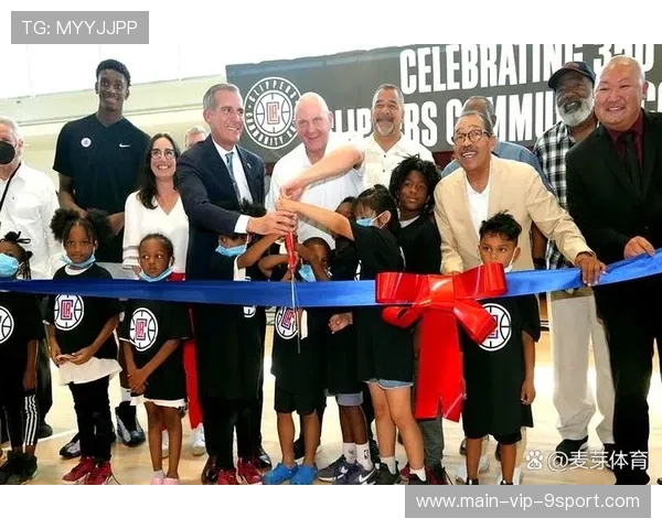 快船替补攻守兼备，季后赛竞争力被大幅提高