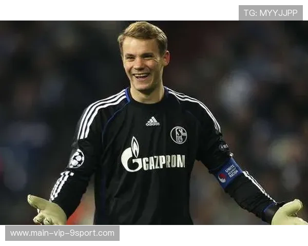 诺伊尔赛后被评为最佳守门员，诺伊尔当选近十年最佳门将