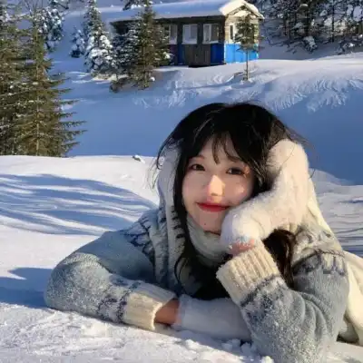 苍傲玉